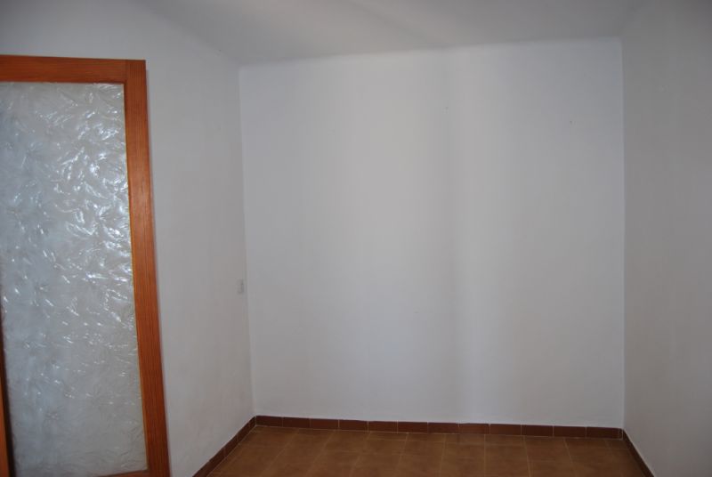 Single-storey finca with 4 bedrooms, unfurnished, pool, fireplace near Alqueria Blanca-Santanyi ---F