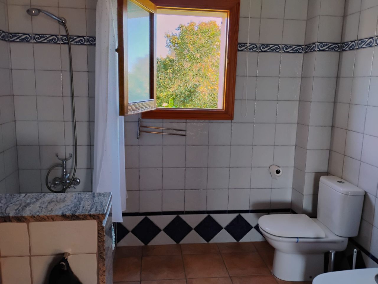 Ebenerdige Finca mit Garage, Pool und traumhaftem Ausblick - Campos - Santanyi