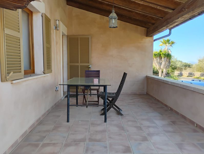 Ebenerdige Finca mit Garage, Pool und traumhaftem Ausblick - Campos - Santanyi