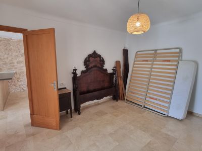 Ebenerdige, sanierte Finca mit Traumausblick am Ortsrand von Cas Concos -- F 56