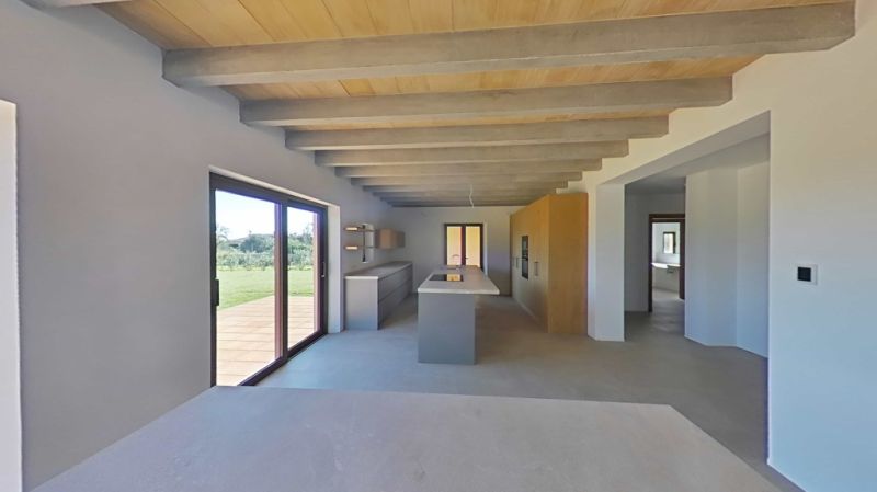 Ebenerdige und unmöblierte Luxusfinca mit allen Extras bei Santanyi- Es LLombards ---  F 150