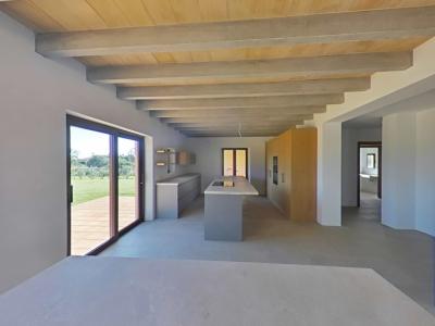 Ebenerdige und unmöblierte Luxusfinca mit allen Extras bei Santanyi- Es LLombards ---  F 150