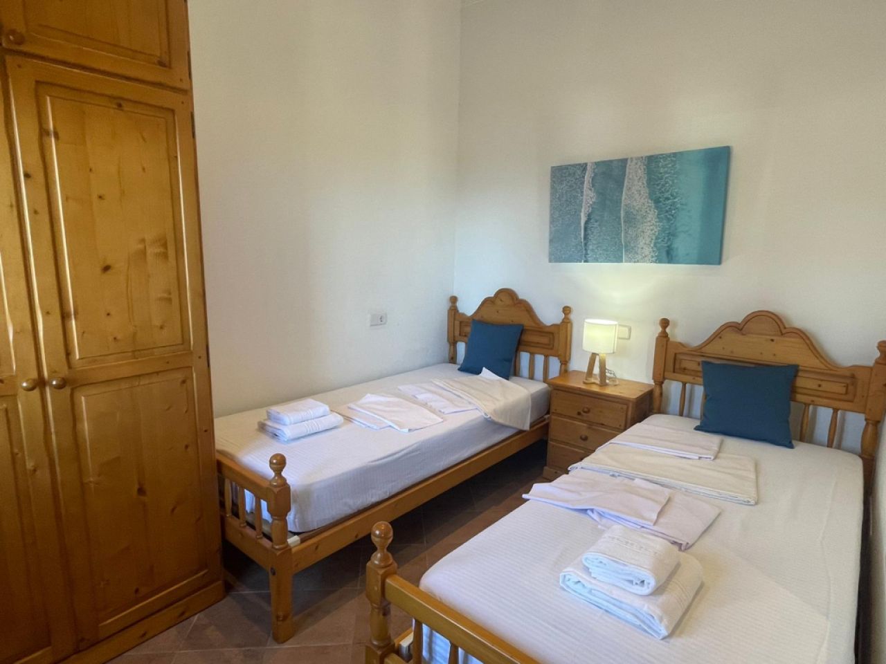 Ground-level chalet with garden, holiday license and sea view in Cala Figuera -- CH 48