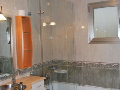 Ebenerdiges Dorfhaus mit Fussbodenheizung und Innenhof in Son Macia -- DH 65a
