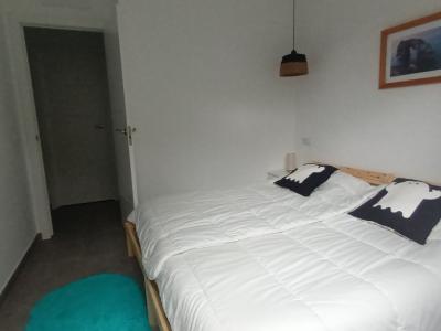 Ebenerdiges und modernes Chalet mit 5 Zimmern in Cala LLombards -- CH 20