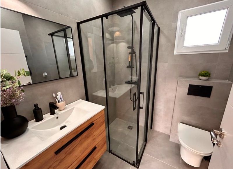 Ebenerdiges und modernes Chalet mit 5 Zimmern in Cala LLombards -- CH 20