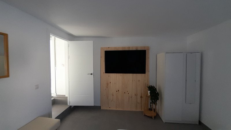 Ground-floor and modern 5-room chalet in Cala LLombards -- CH 20