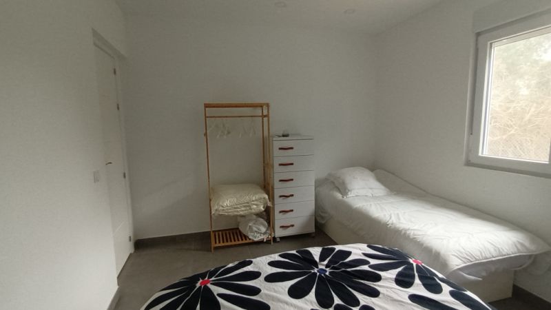 Ebenerdiges und modernes Chalet mit 5 Zimmern in Cala LLombards -- CH 20