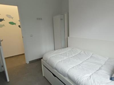 Ebenerdiges und modernes Chalet mit 5 Zimmern in Cala LLombards -- CH 20