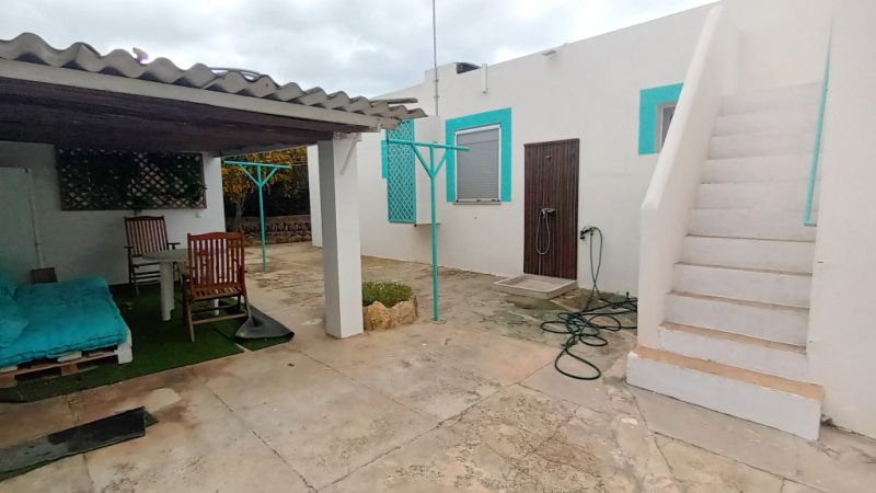 Ebenerdiges und modernes Chalet mit 5 Zimmern in Cala LLombards -- CH 20