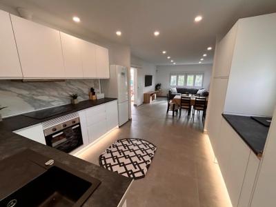 Ebenerdiges und modernes Chalet mit 5 Zimmern in Cala LLombards -- CH 20