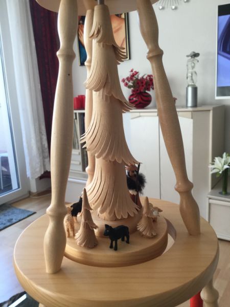 Echte erzgebirgische Weihnachtspyramide, 90 cm Hoch