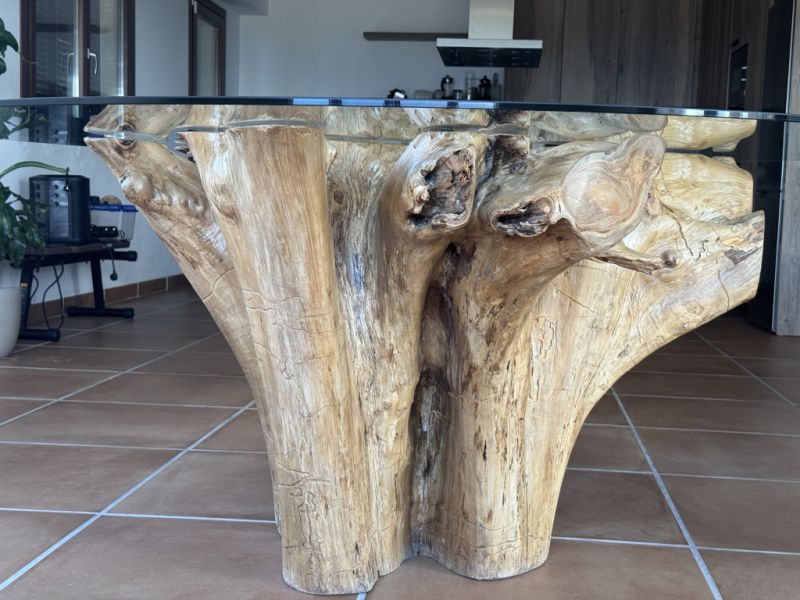 Solid wood table