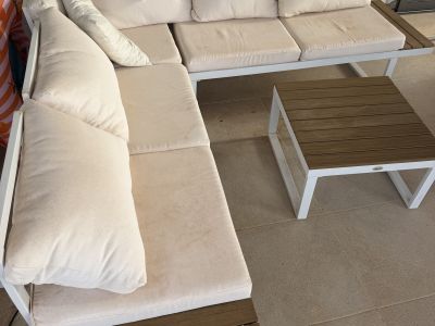 Corner Garden Lounge Set in Aluminum, White