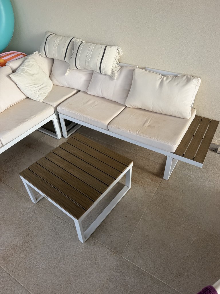Corner Garden Lounge Set in Aluminum, White