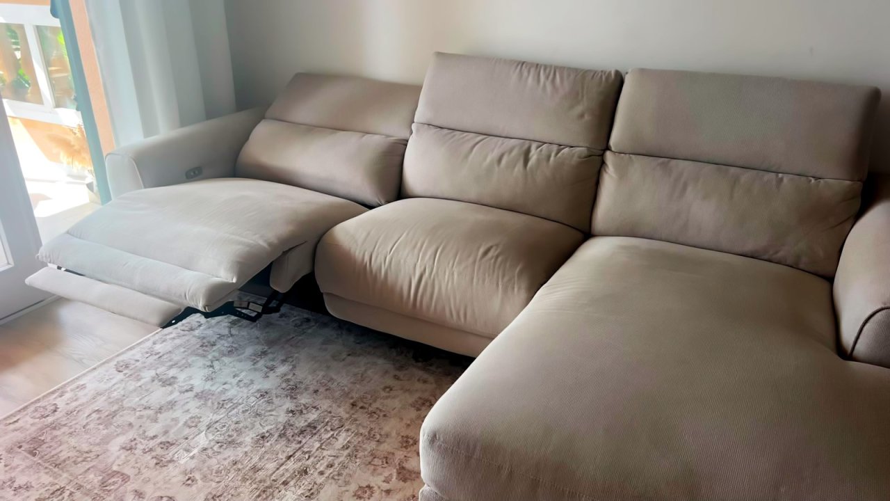 Ecksofa / Chaiselongue mit elektrischer Relaxfunktion, Beige, 280 cm