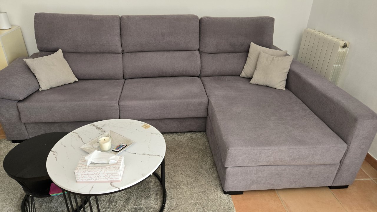 Corner Sofa with Sleeping Function & Ottoman Good Condition!