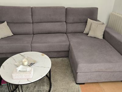 Corner Sofa with Sleeping Function & Ottoman Good Condition!