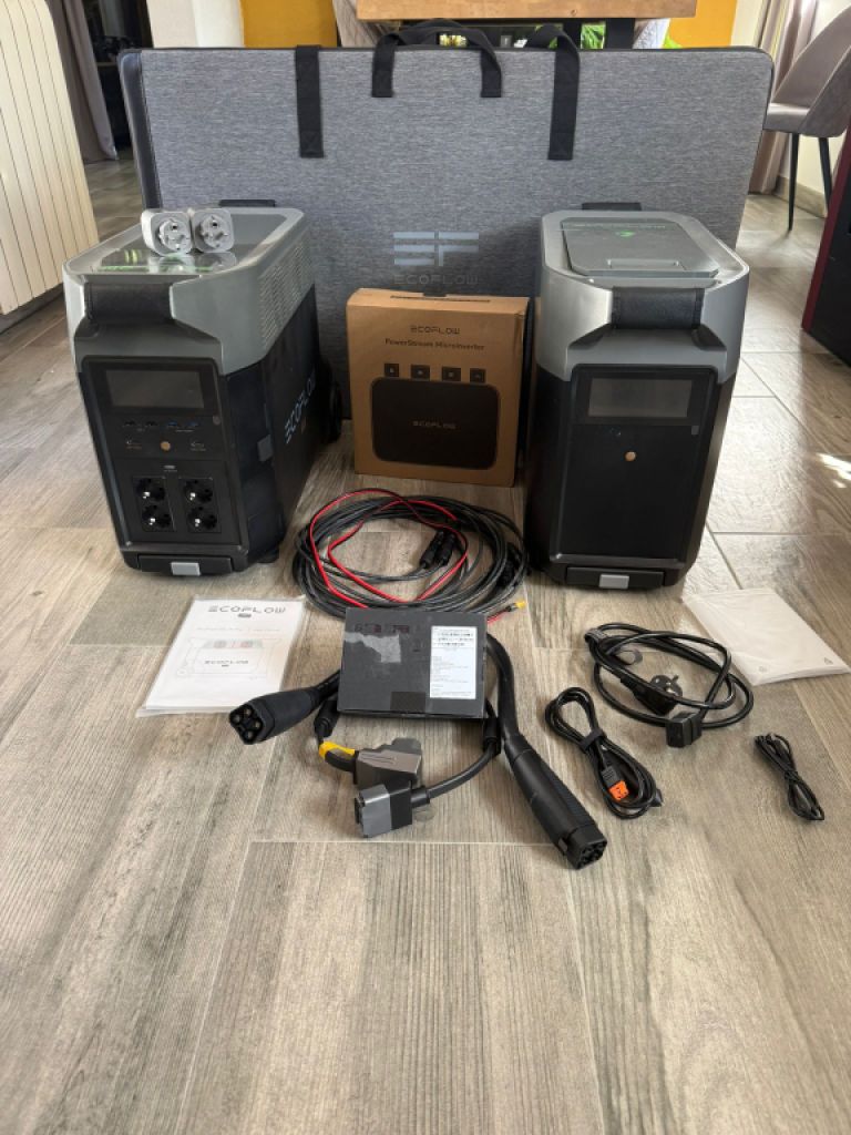 Ecoflow Delta Pro + Extra Battery & Powerstream 7,400 Wh Balcony Solar System PV System