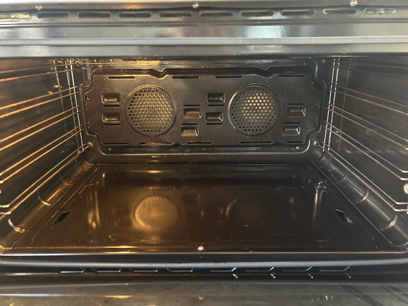 Edelstahl Gasherd / Backofen elektrisch 90 cm breit mit Grillspieß - Top Zustand