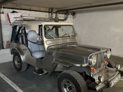 Edelstahl WillyS Jeep Oldtimer / Standort Port Andratx