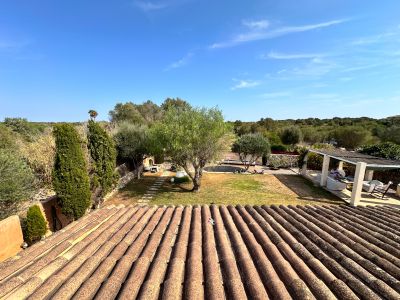 Ein Ort zum Ankommen: Stilvolle Finca bei Santanyí mit Gartenidylle und Inselcharme.