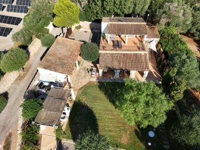 Ein Ort zum Ankommen: Stilvolle Finca bei Santanyí mit Gartenidylle und Inselcharme.