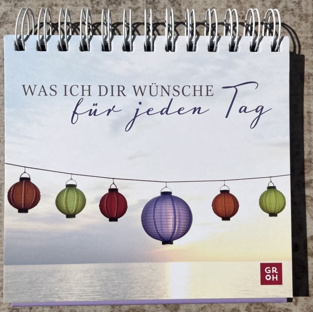 A spiral display that brings good wishes every day