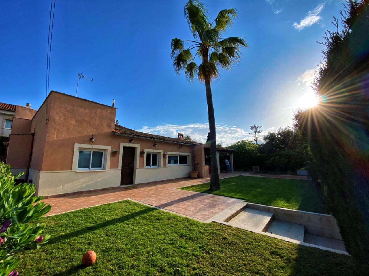 Detached house Cala Romántica with pool, garden and close to the beach