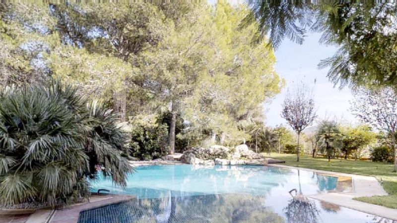 Einfamilienhaus zum Verkauf mit Pool zwischen Felanitx und Campos