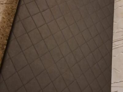 Single bed base 105 x 2 m.