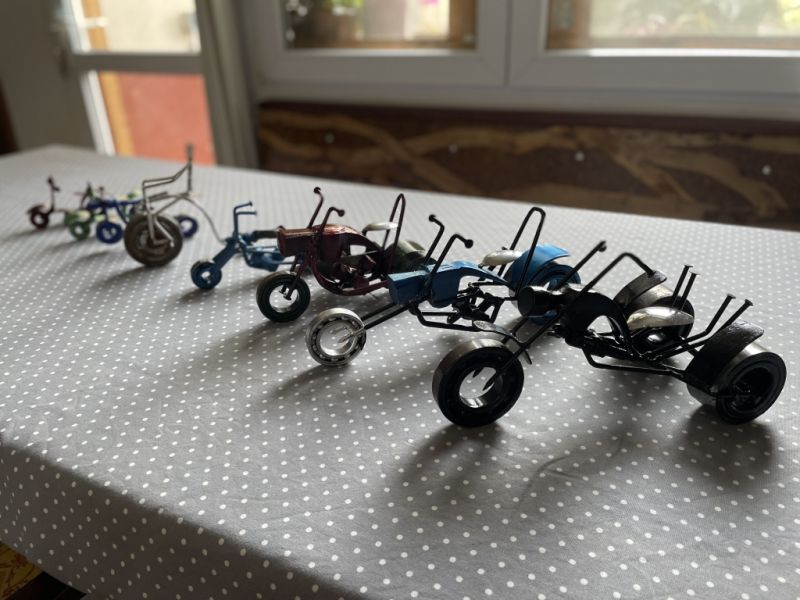 Motos artesanales únicas – Esculturas metálicas hechas a mano