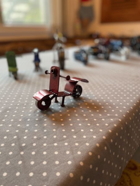 Motos artesanales únicas – Esculturas metálicas hechas a mano