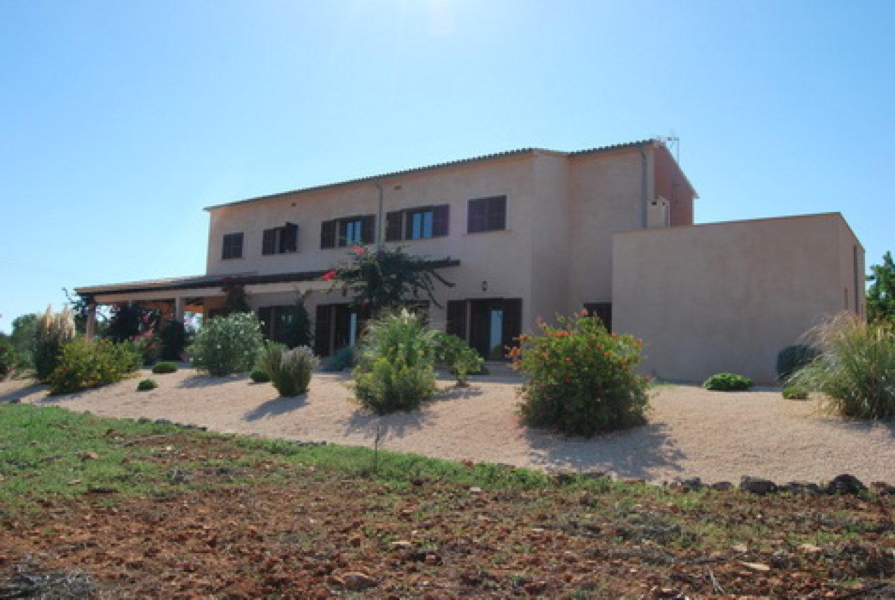 Elegante Finca von ca. 400 m2 in ruhiger Lage bei S Amarrador - Santanyi - F 44