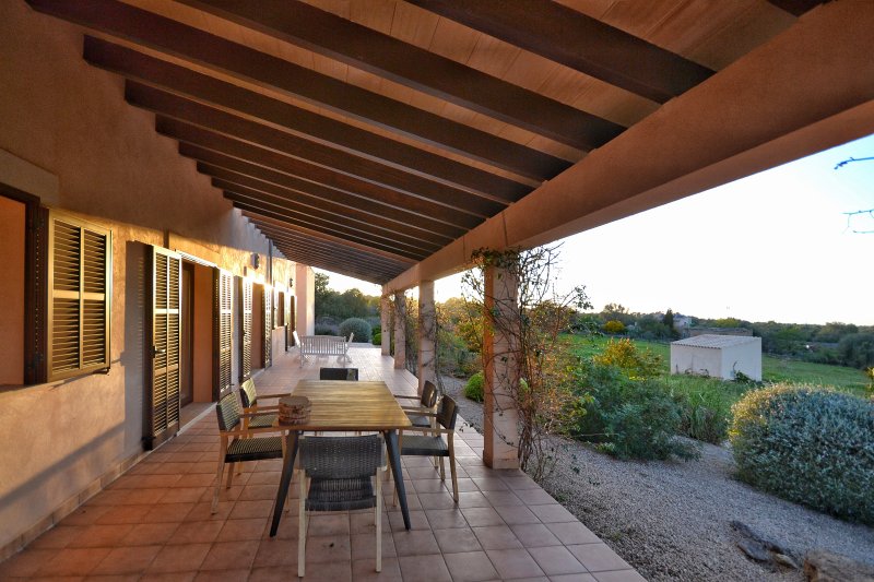 Elegante Finca von ca. 400 m2 in ruhiger Lage bei S Amarrador - Santanyi - F 44