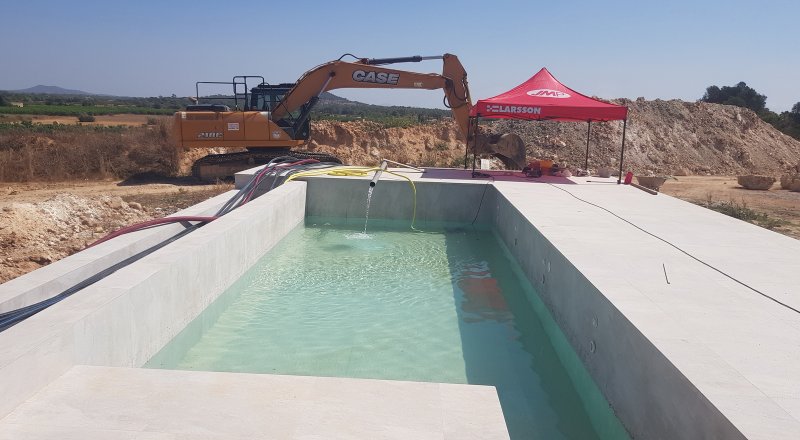 Elegante Neubaufinca mit Heizung, AC, Garage und Pool bei Porreres --- F 70