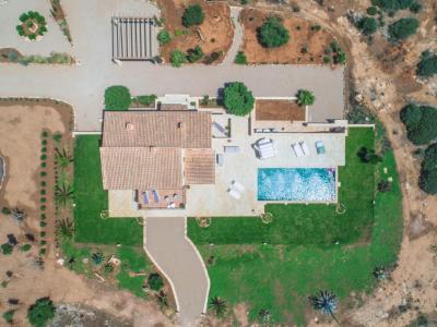 Elegante und moderne Finca nahe dem Es Trenc mit Pool -- F 32 FZ