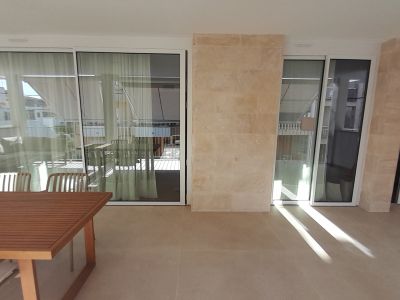 Elegantes Apartment mit grosser Terrasse und Teilmeerblick in Colonia St Jordi -- AP 153