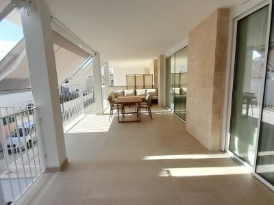 Elegantes Apartment mit grosser Terrasse und Teilmeerblick in Colonia St Jordi -- AP 153