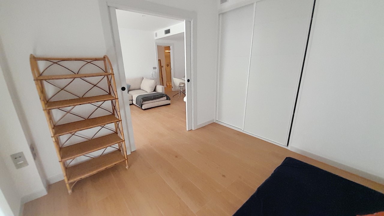 Elegantes Apartment mit grosser Terrasse und Teilmeerblick in Colonia St Jordi -- AP 153