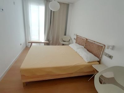 Elegantes Apartment mit grosser Terrasse und Teilmeerblick in Colonia St Jordi -- AP 153