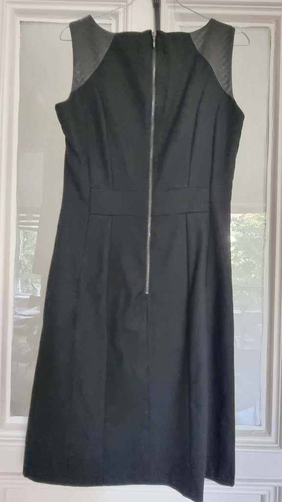 Elegantes kurzes Kleid schwarz, Orsay Gr. 36