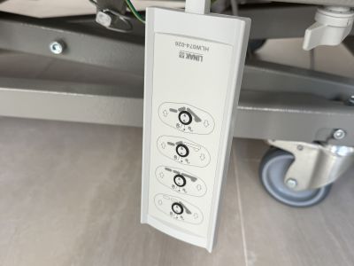 Elektrisches Pflegebett / Krankenbett  neuwertig  unbenutzt/