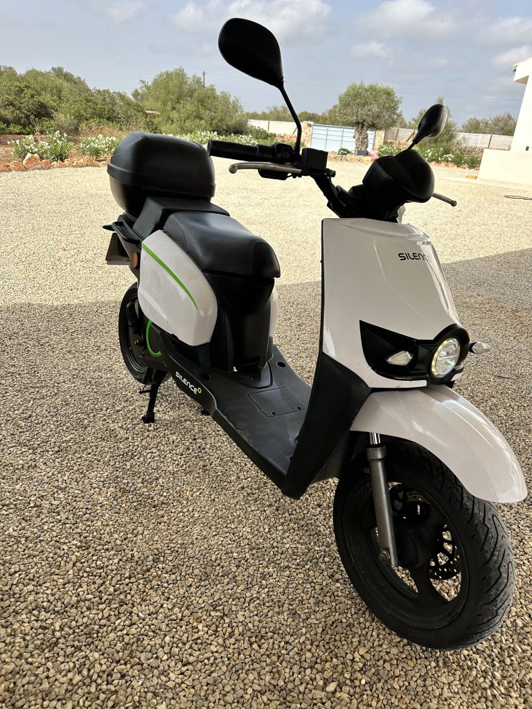 Elektro Scooter Silence S02