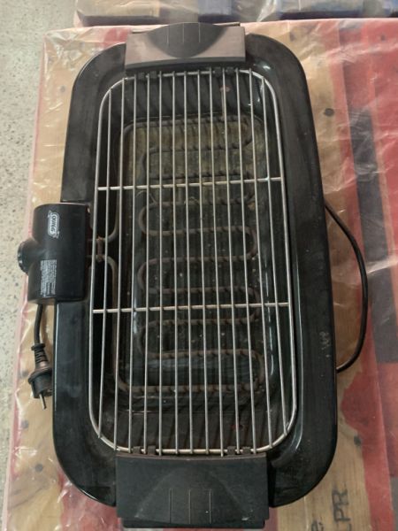 Electric grill