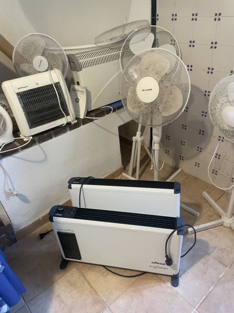 Elektroheizer verschiedener Art je 8 €