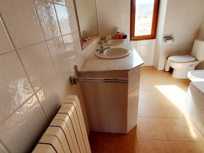 Finca de 2 plantas extremadamente grande con piscina y calefacción central de gasóleo en las afueras de Cas Concos -- F 162