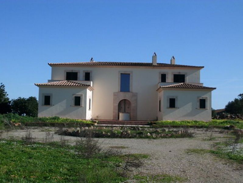 Enorm grosse und sanierte Finca mit allen Extras bei Es Llombards y Santanyi -- F 127 VK