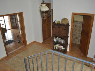 Enorme finca parcialmente amueblada con calefacción por gasóleo, piscina y vistas al mar cerca de Porto Colom — F 181