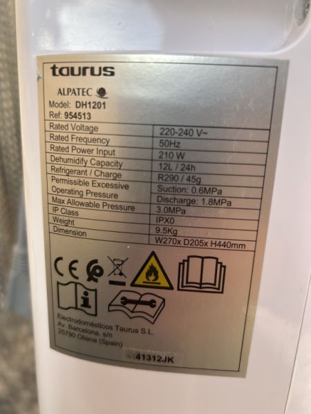 Dehumidifier lightly used